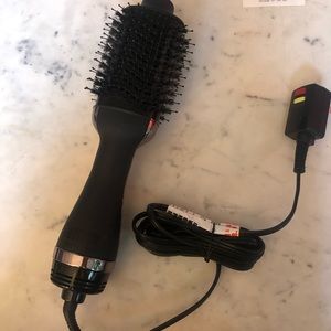 Hot tools styling dryer
